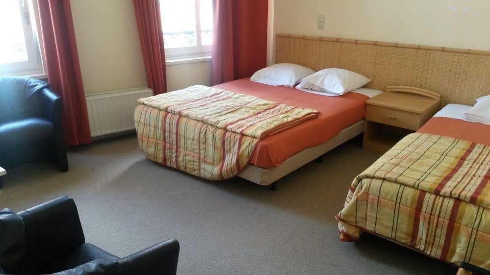 Hotel Queen Mary Βρυξέλλες Εξωτερικό φωτογραφία